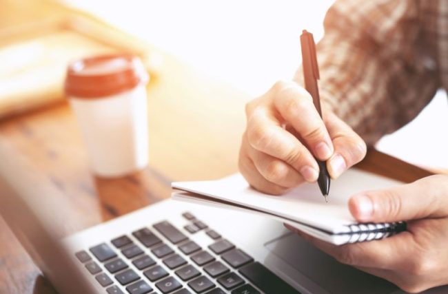 Criação e Venda de Cursos Online: Transforme Seu Conhecimento em Renda Passiva